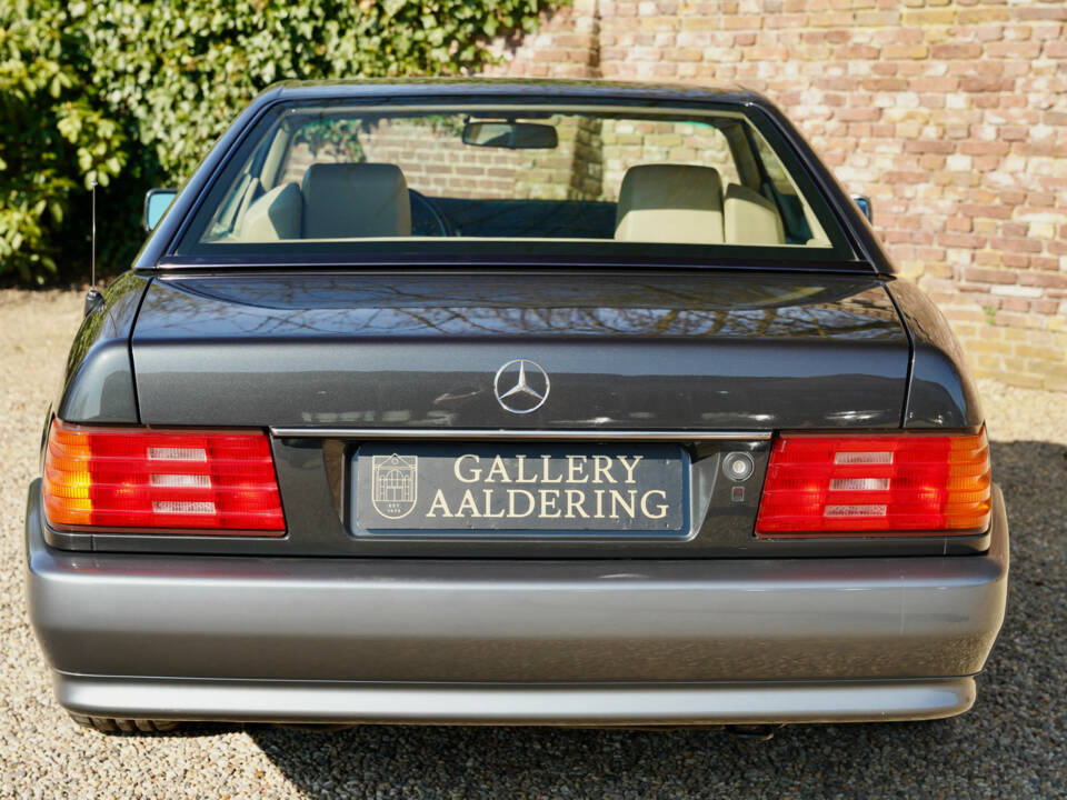 Bild 36/50 von Mercedes-Benz 500 SL (1992)