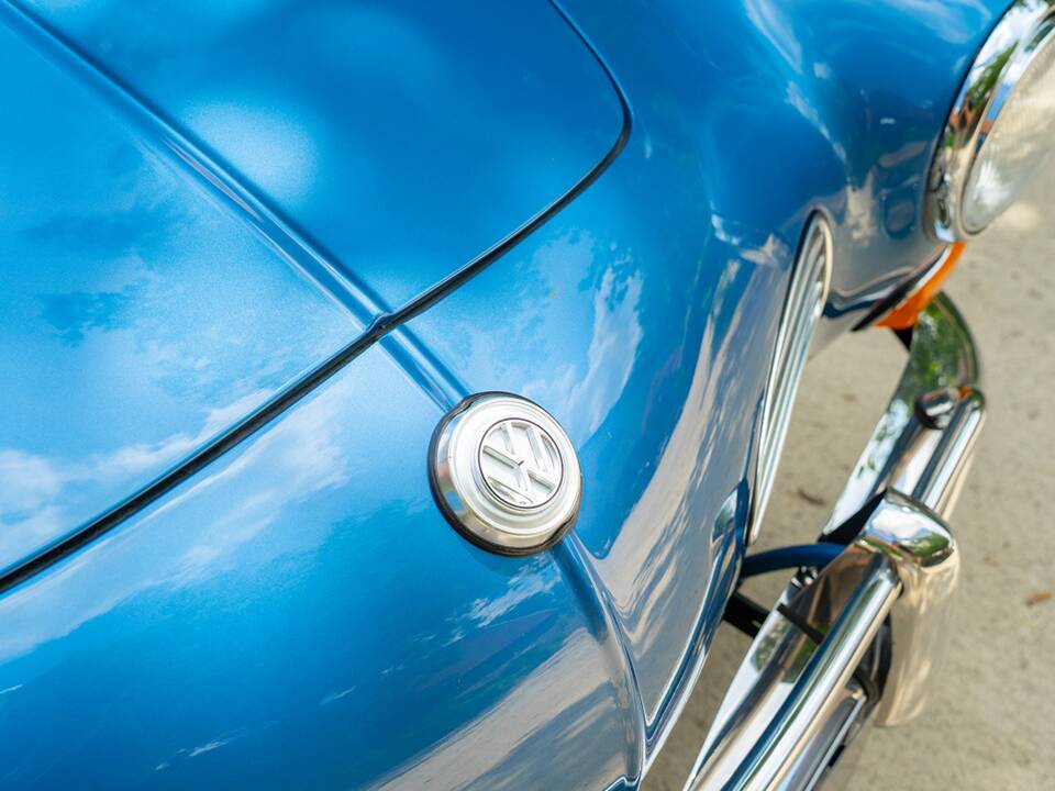 Image 8/36 of Volkswagen Karmann Ghia 1600 (1970)