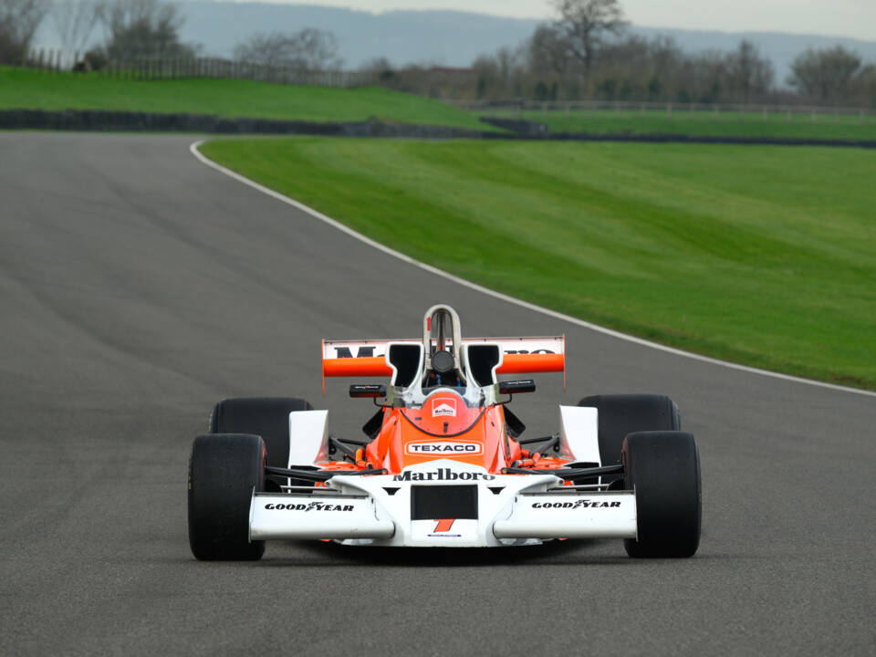 Imagen 15/18 de McLaren M23 (1976)