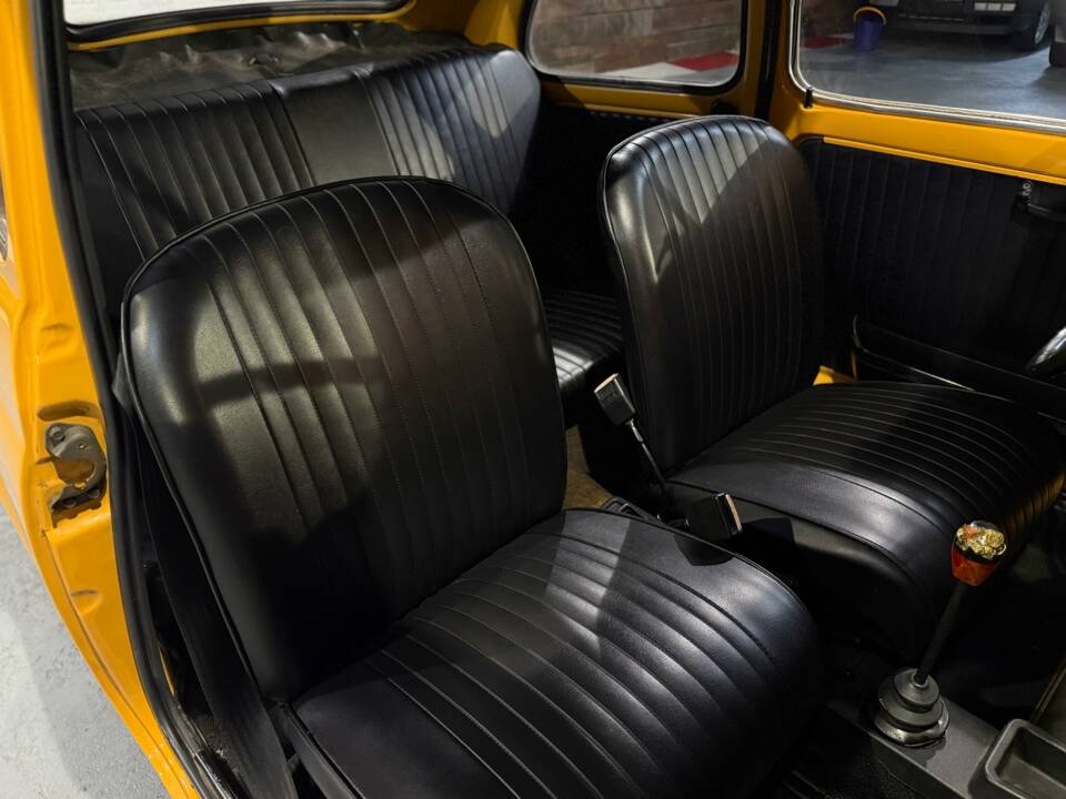 Image 63/76 de FIAT 500 L (1970)