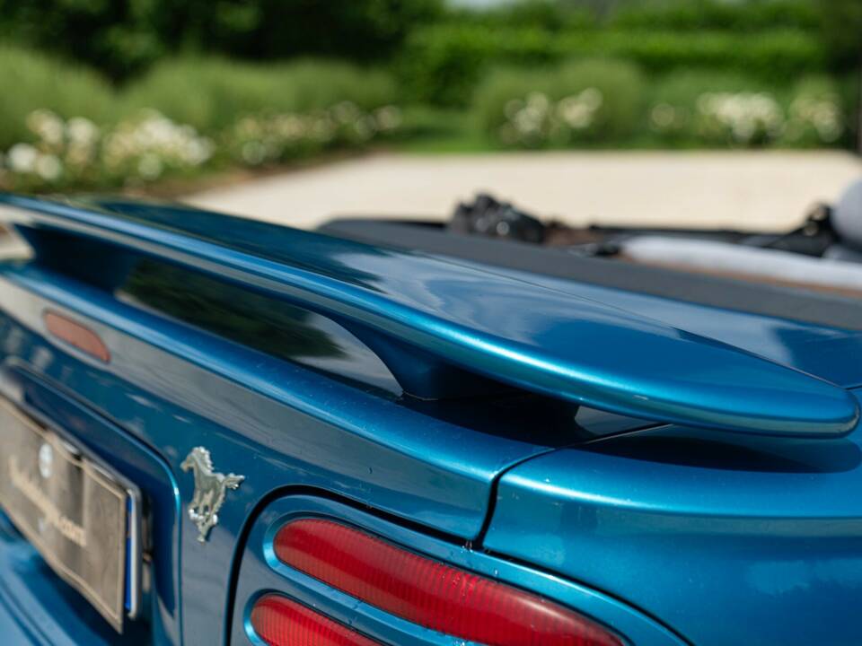 Image 14/50 of Ford Mustang (1994)