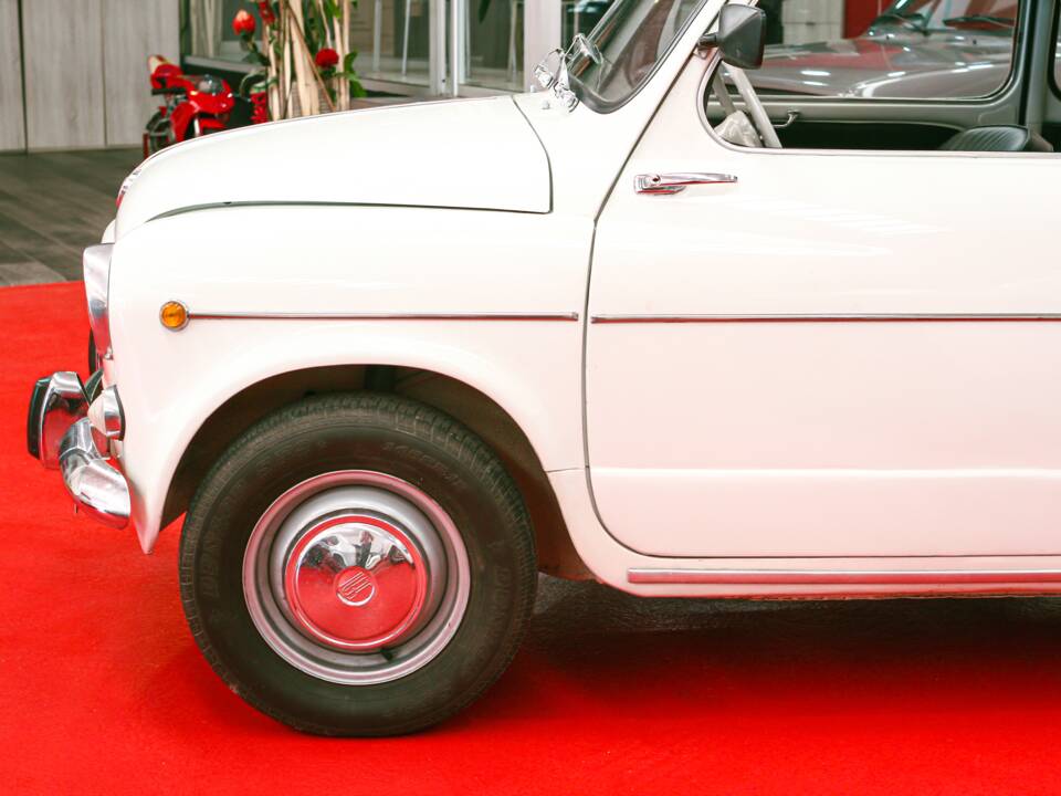Image 10/32 of SEAT 600 D (1968)