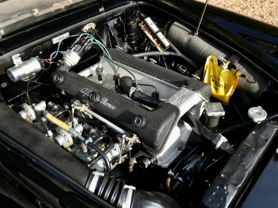 Bild 36/50 von Alfa Romeo 2000 Spider (1961)