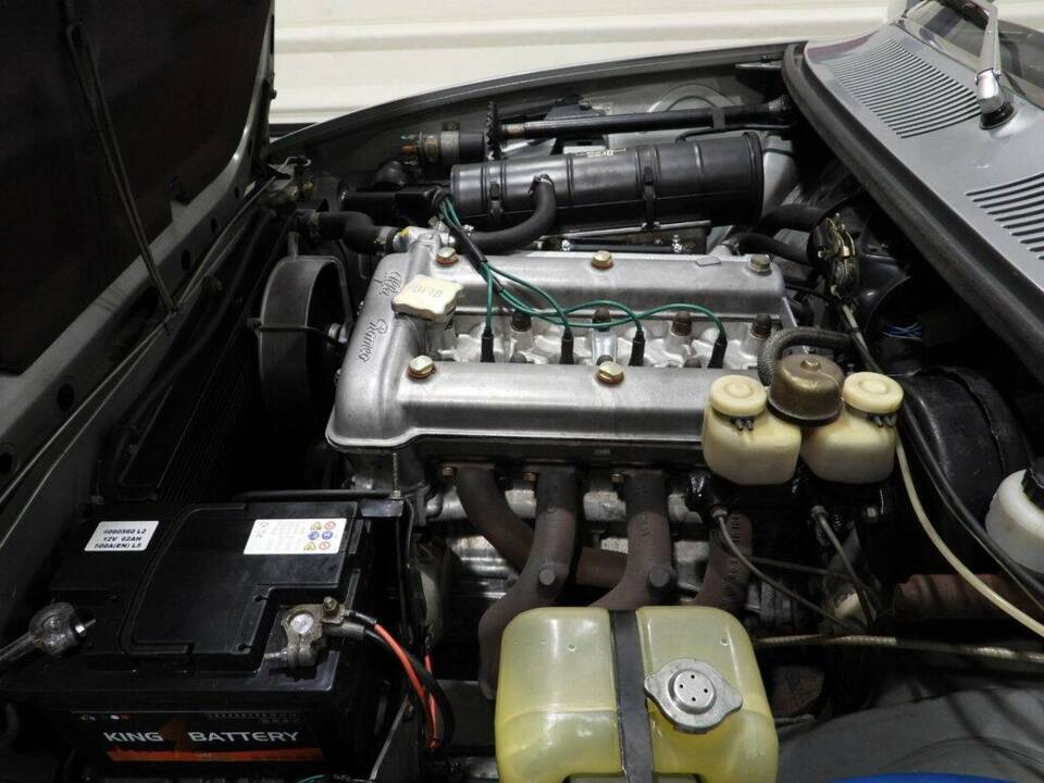 Bild 6/14 von Alfa Romeo 1750 Spider Veloce (1972)