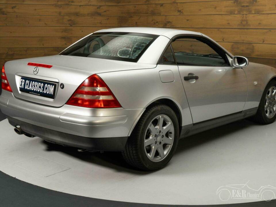 Image 14/19 of Mercedes-Benz SLK 230 Kompressor (1999)