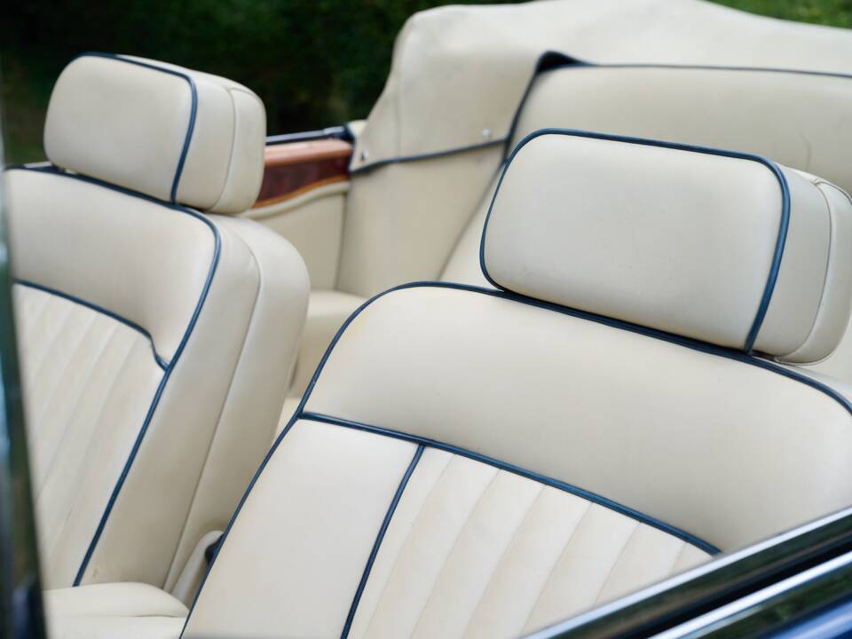 Bild 7/50 von Rolls-Royce Corniche I (1987)