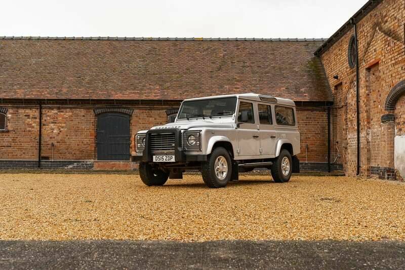 Image 19/50 de Land Rover Defender 110 (2015)