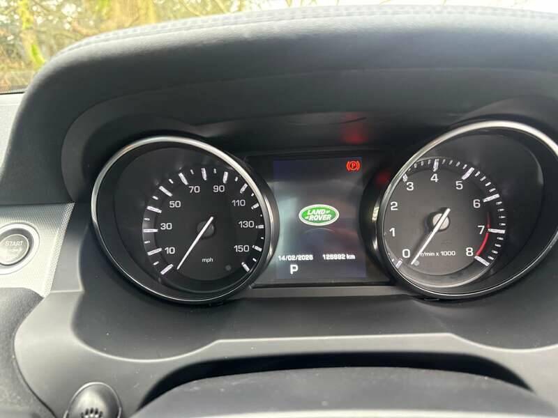 Image 16/26 of Land Rover Range Rover Evoque TD4 (2015)