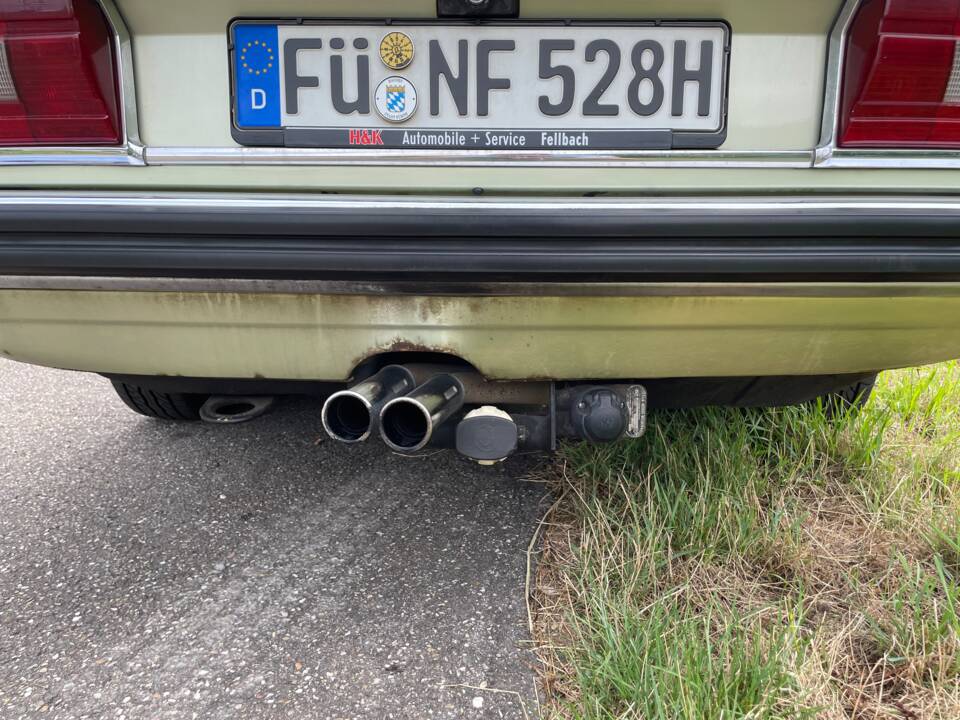 Image 32/100 de BMW 528i (1980)