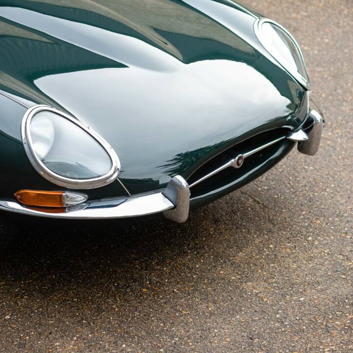 Image 5/48 de Jaguar Type E 4.2 (1965)