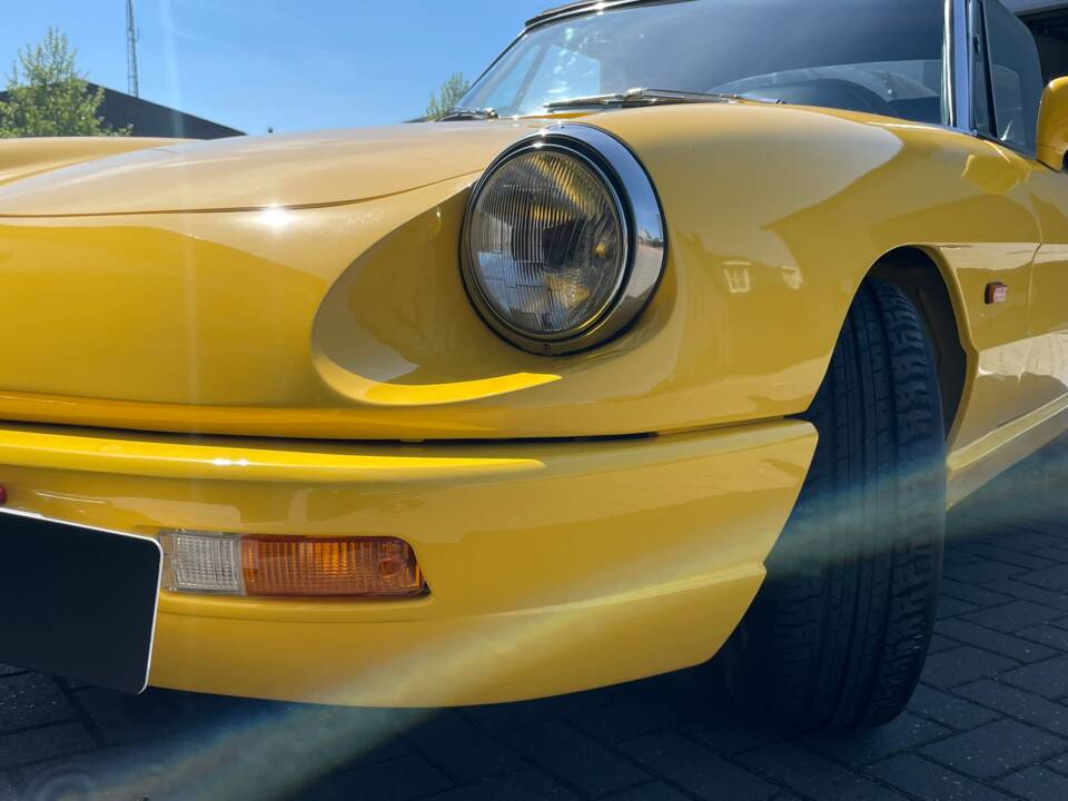 Image 18/21 of Alfa Romeo 2.0 Spider (1993)