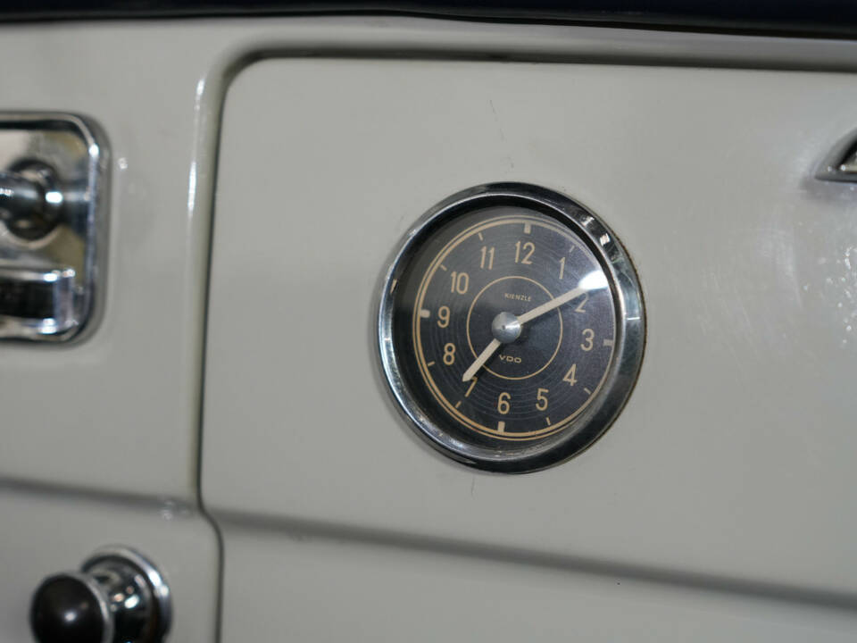 Bild 36/50 von Mercedes-Benz 190 SL (1958)
