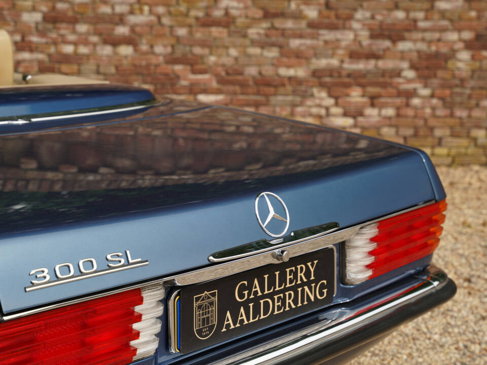 Immagine 24/50 di Mercedes-Benz 300 SL (1986)
