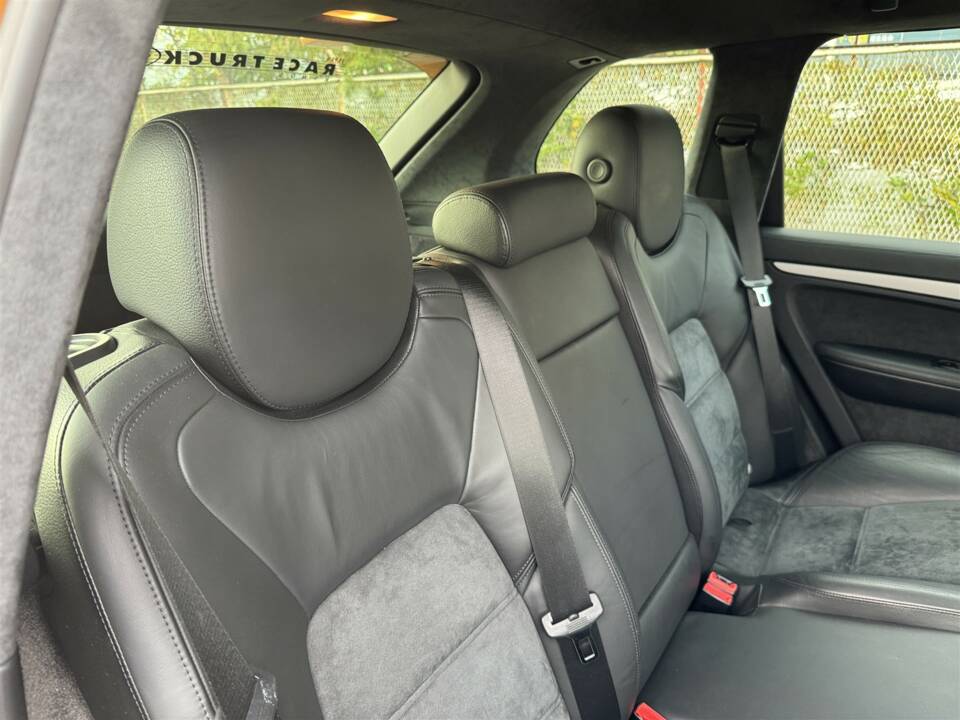 Bild 28/53 von Porsche Cayenne GTS (2008)