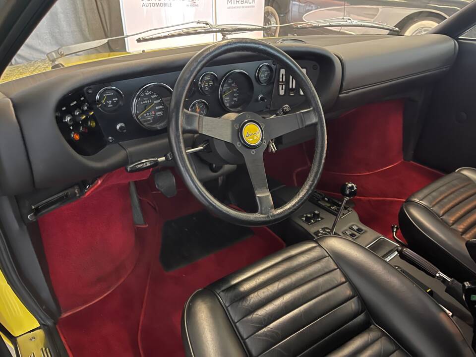 Bild 11/19 von Ferrari Dino 308 GT4 (1974)