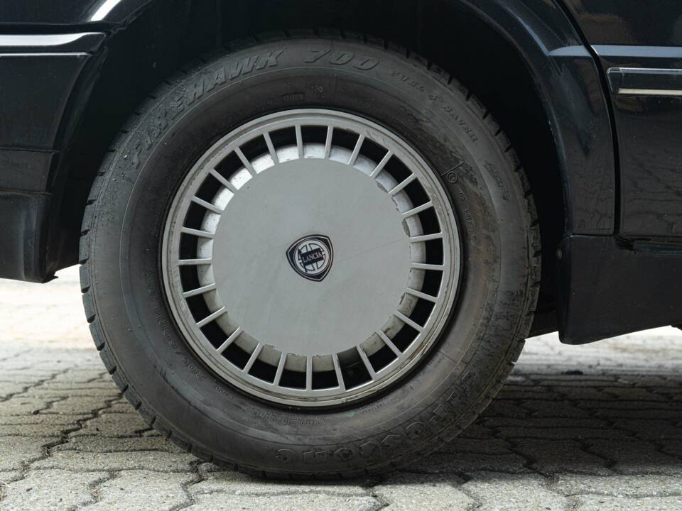Bild 13/40 von Lancia Thema 6V (1985)