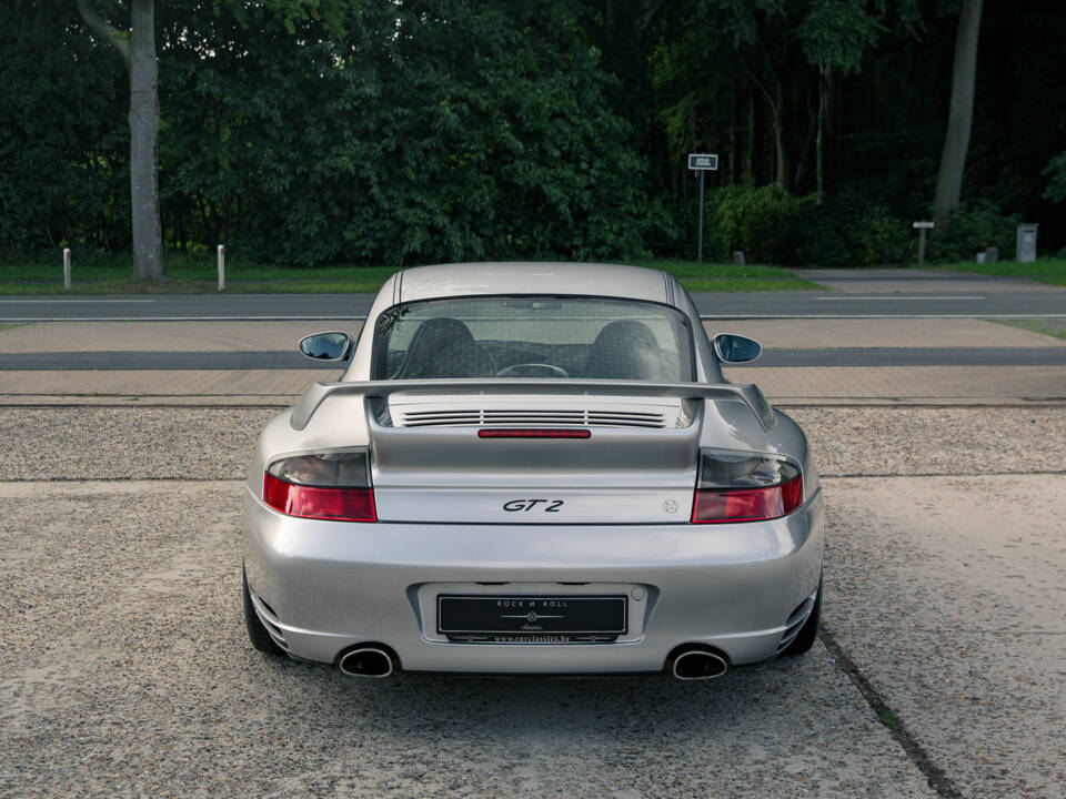 Image 15/51 of Porsche 911 GT2 (2001)