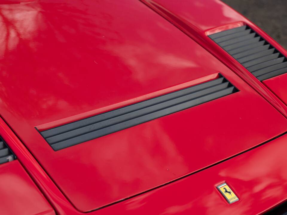 Bild 20/50 von Ferrari 308 GTBi Quattrovalvole (1983)