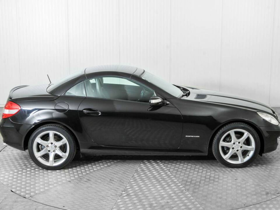 Immagine 48/50 di Mercedes-Benz SLK 200 Kompressor (2004)