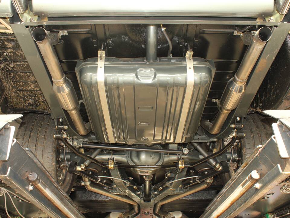 Bild 35/39 von Chevrolet Impala Sport Coupe (1959)