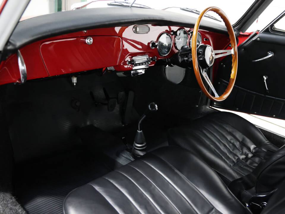 Image 18/29 of Porsche 356 B 1600 Super (1959)