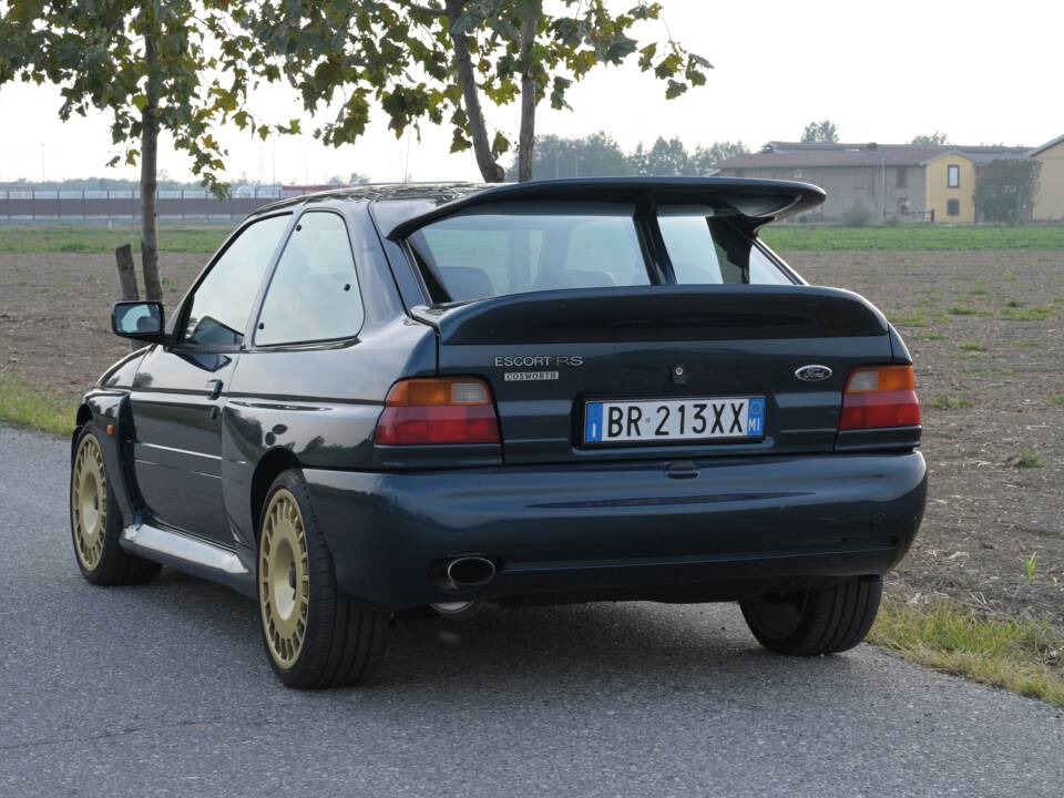 Bild 4/73 von Ford Escort RS Cosworth (1992)