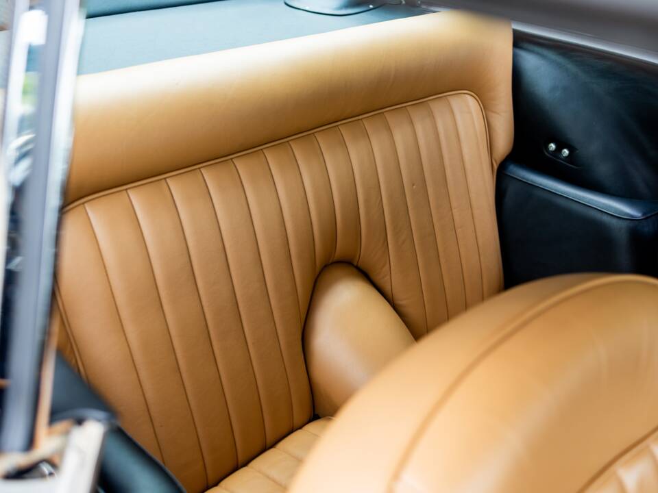 Imagen 41/50 de Aston Martin DB 4 (1959)