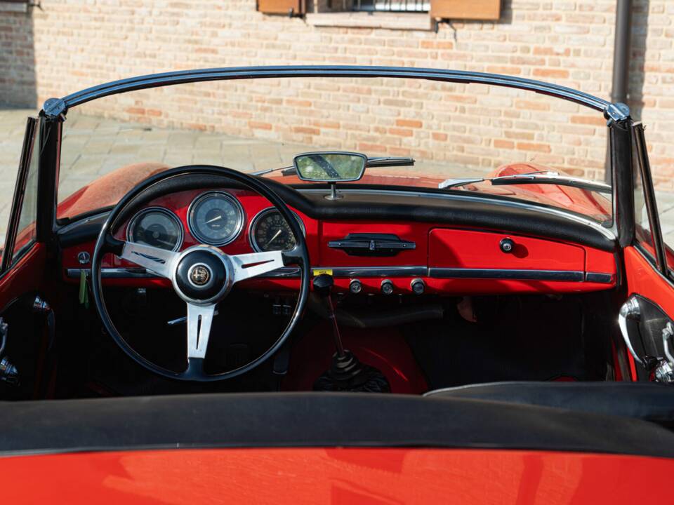 Bild 17/50 von Alfa Romeo Giulia 1600 Spider (1964)