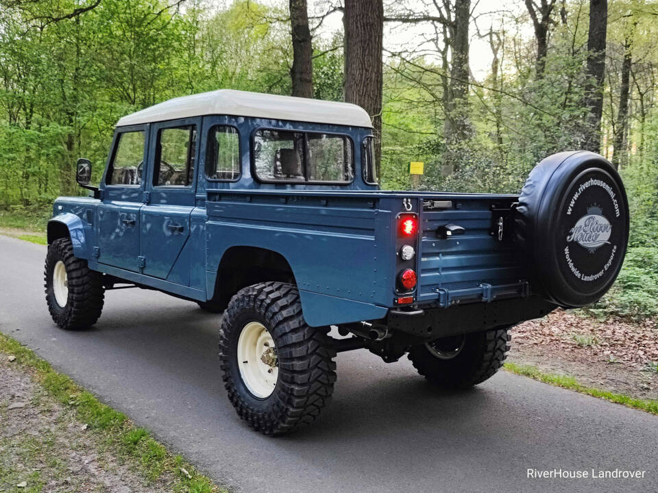 Image 2/35 of Land Rover Defender 130 Double Cab (1993)