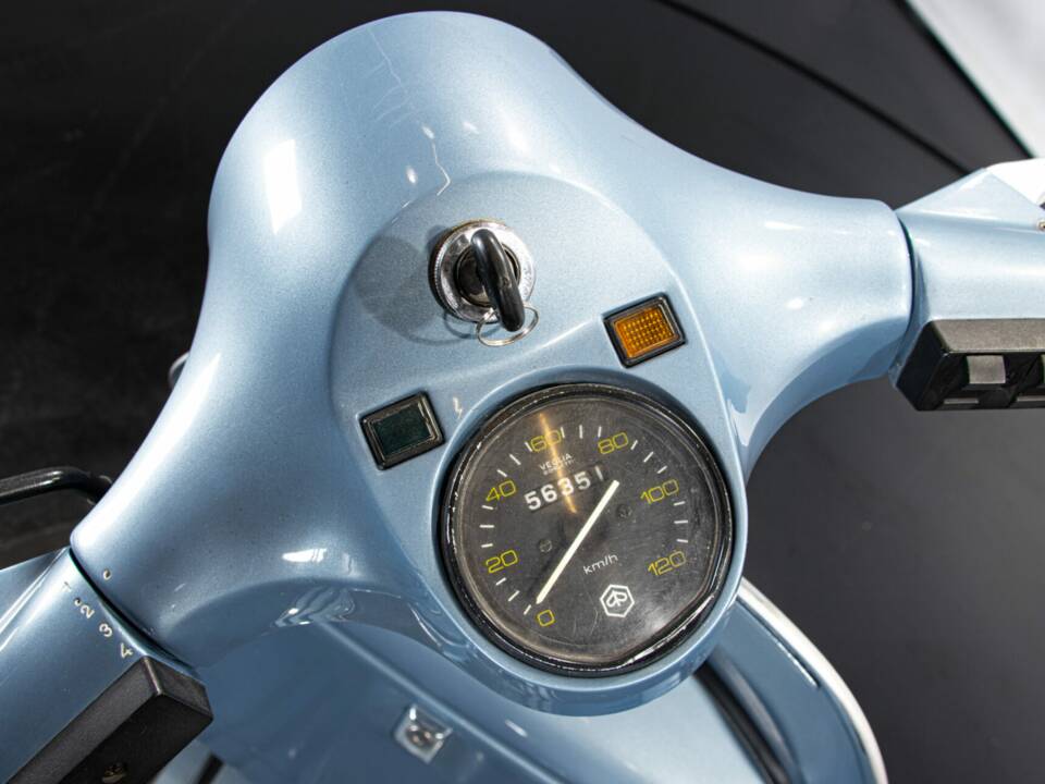 Image 25/31 of Piaggio Vespa PX 150 E (1982)