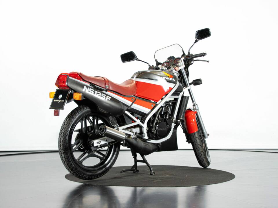 Image 4/50 of Honda NS 125F (1985)