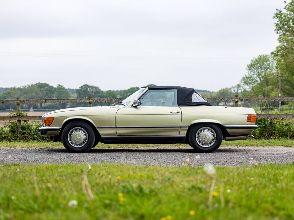 Afbeelding 43/45 van Mercedes-Benz 450 SL (1980)