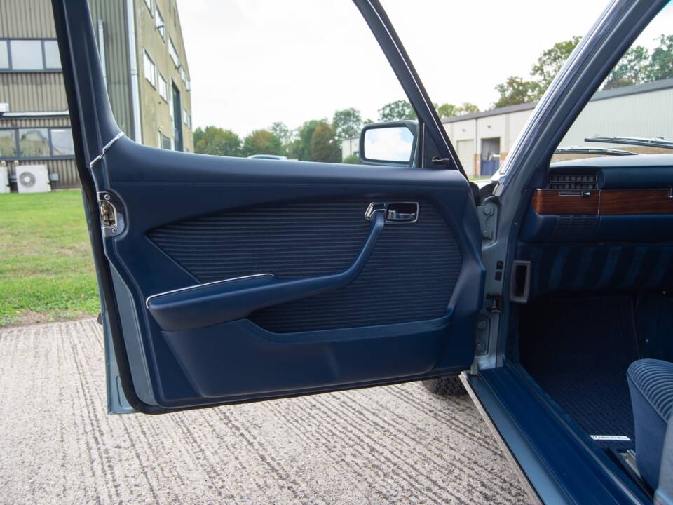 Bild 20/30 von Mercedes-Benz 450 SEL (1979)