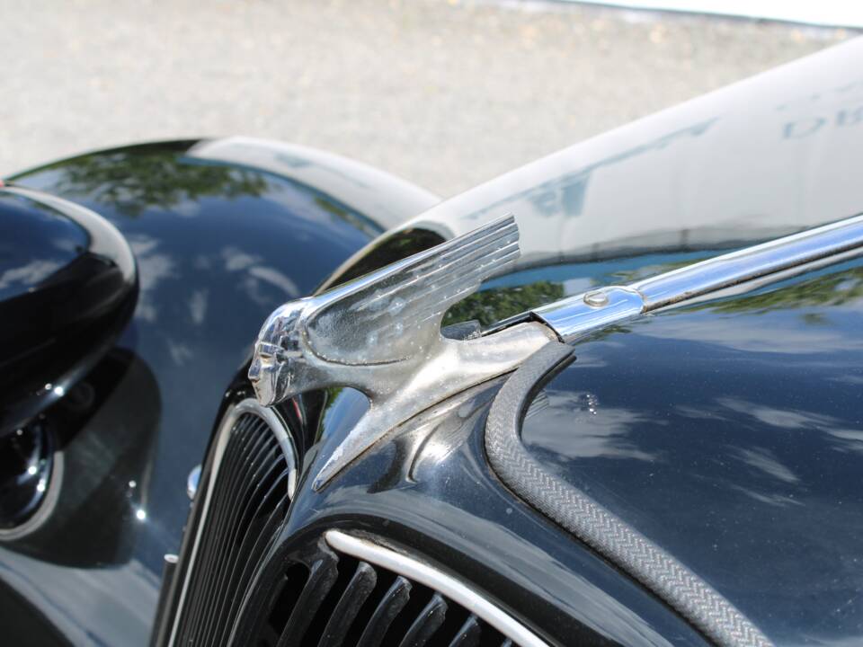 Image 10/50 of Citroën Traction Avant 11 Familiale (1955)