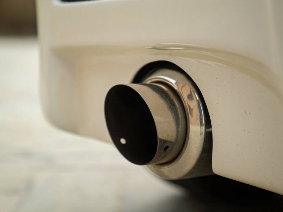 Image 24/50 of Citroën Saxo 1.6i VTS (1996)