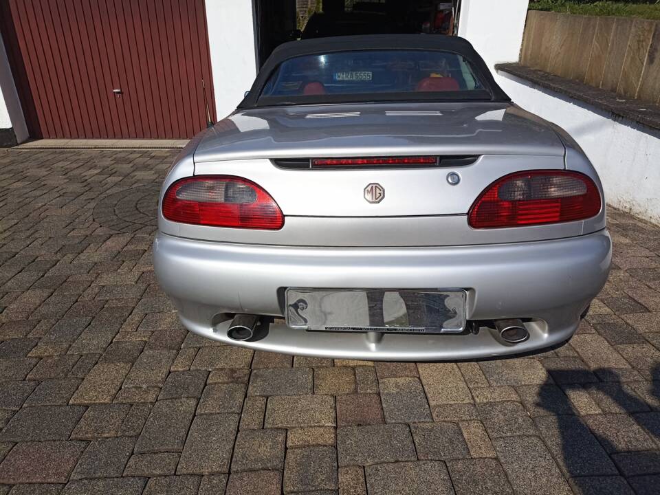 Bild 14/16 von MG F 1.8i (1999)