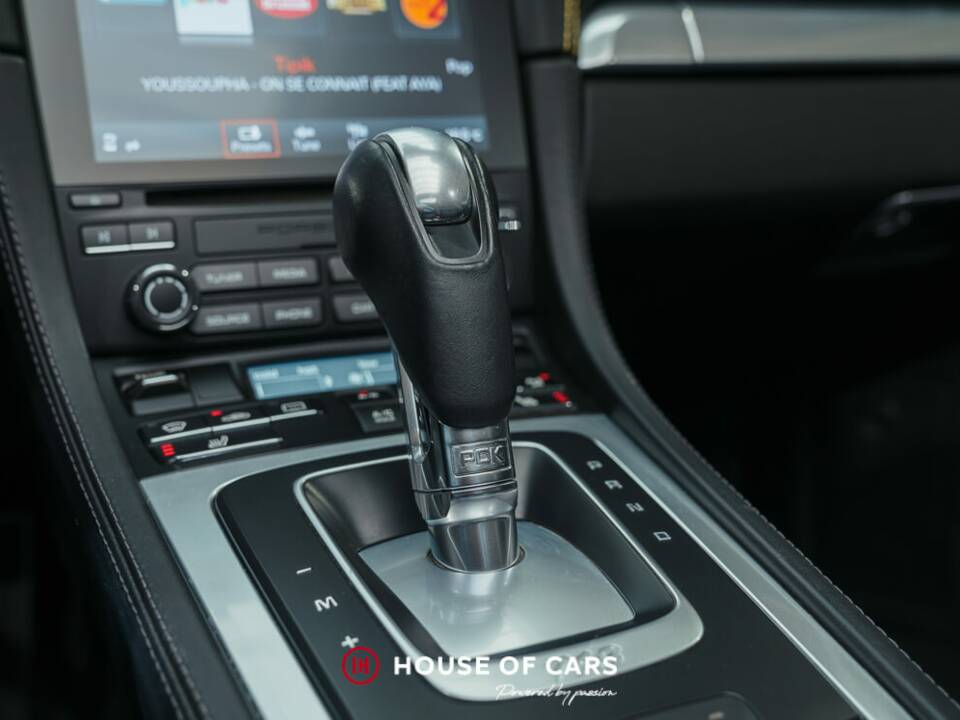 Immagine 22/25 di Porsche 718 Boxster S (2017)