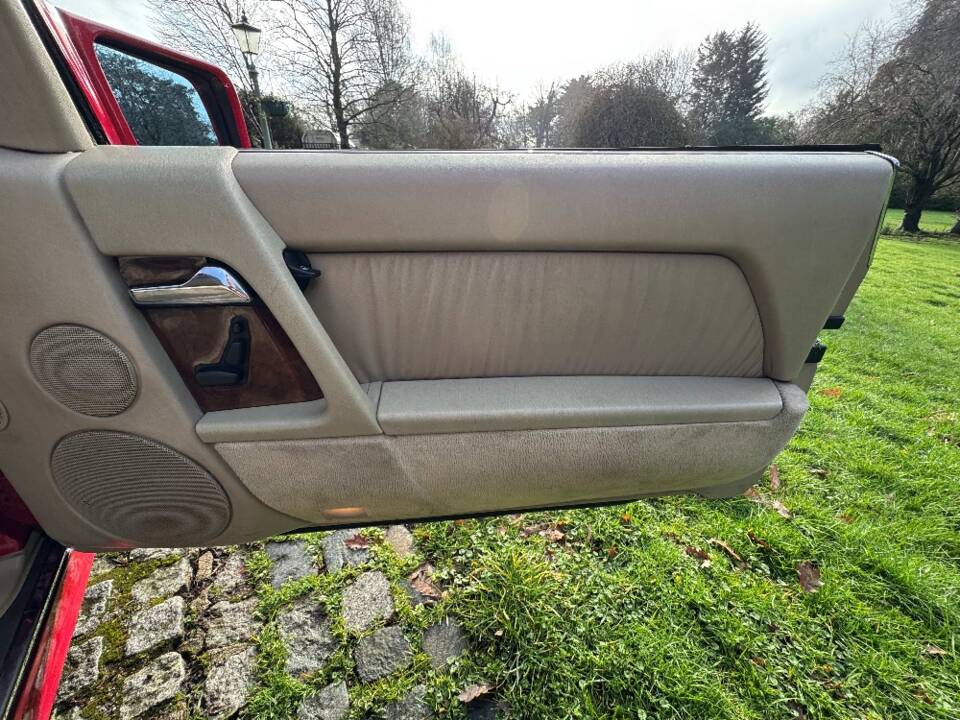 Image 29/30 of Mercedes-Benz SL 280 (1994)