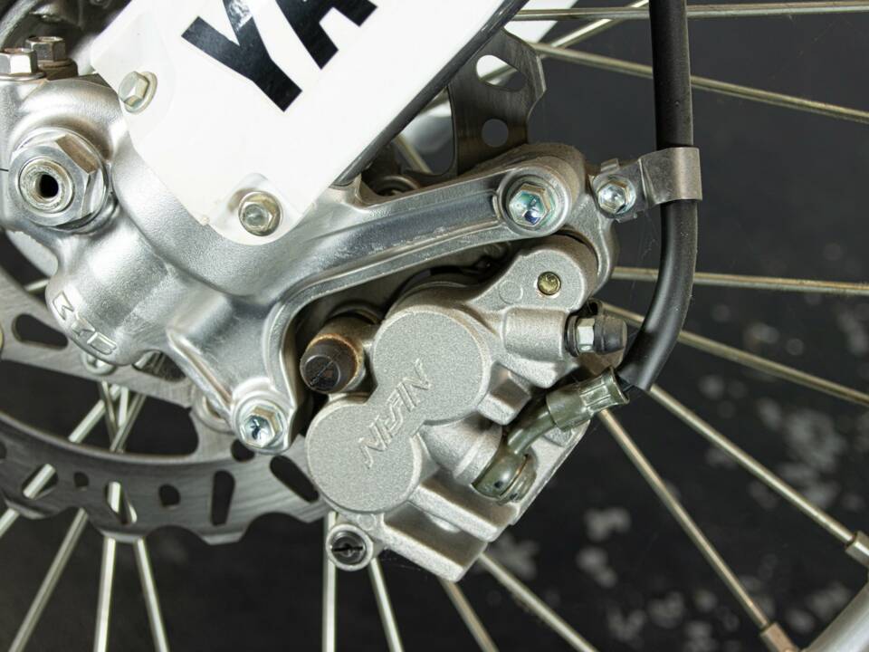 Image 40/50 de Yamaha DUMMY (2007)