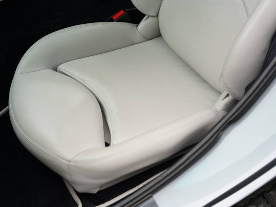 Imagen 20/50 de TVR Tuscan (2003)