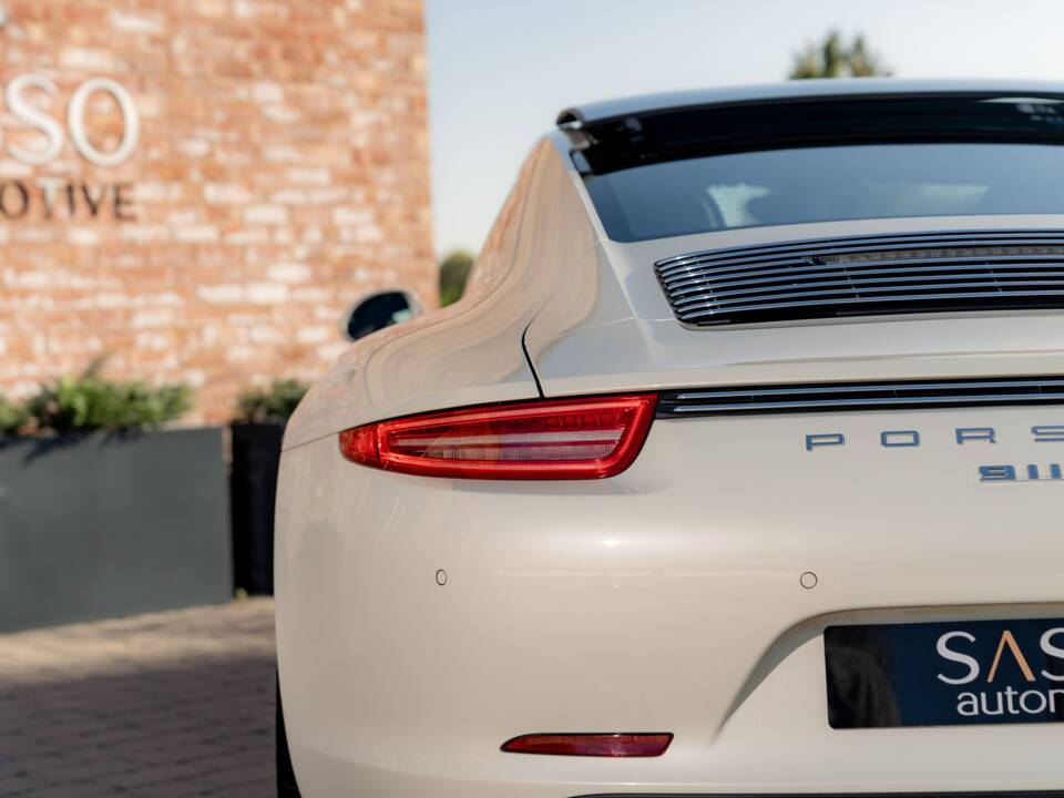 Immagine 28/71 di Porsche 911 Carrera S (2014)