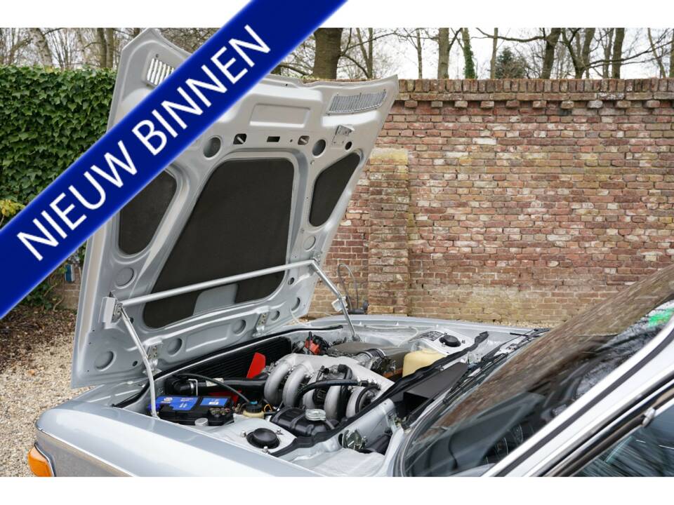 Image 17/50 of BMW 3.0 CSi (1974)