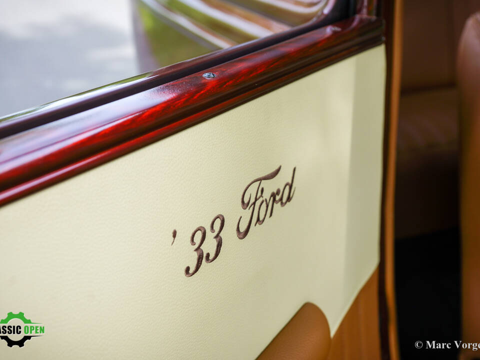 Image 6/66 of Ford V8 Hot Rod (1933)