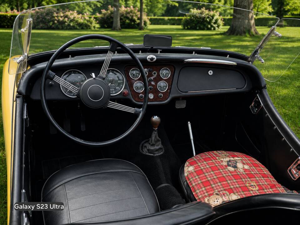 Afbeelding 17/21 van Triumph TR 3A (1961)