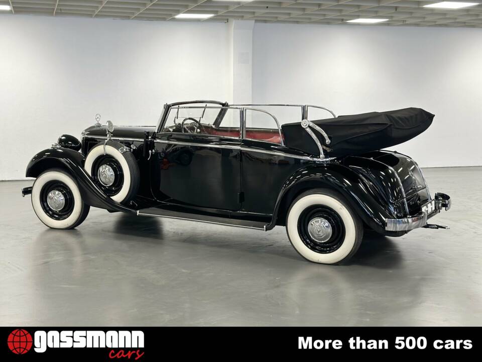 Image 11/15 of Mercedes-Benz 290 Cabriolet D (1936)