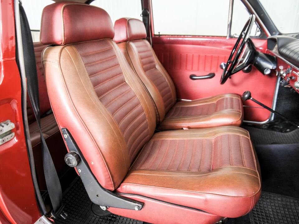Image 16/50 de Volvo Amazon S (1970)