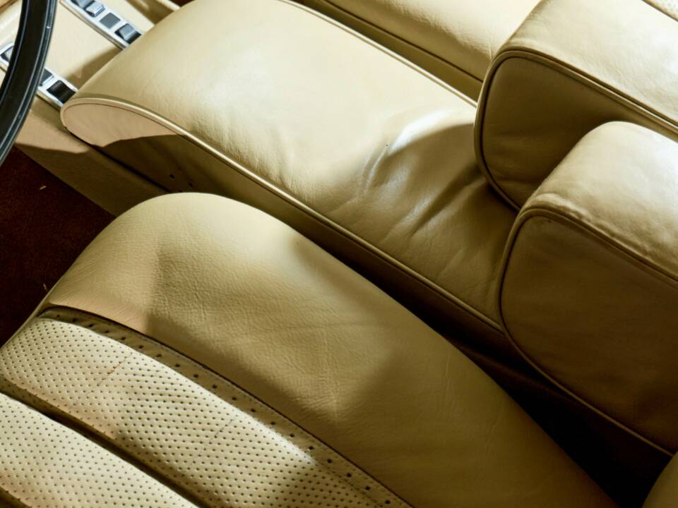 Bild 38/47 von Mercedes-Benz 280 SE (1970)