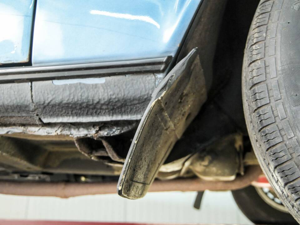 Image 50/50 de Volvo 240 Turbo (1983)