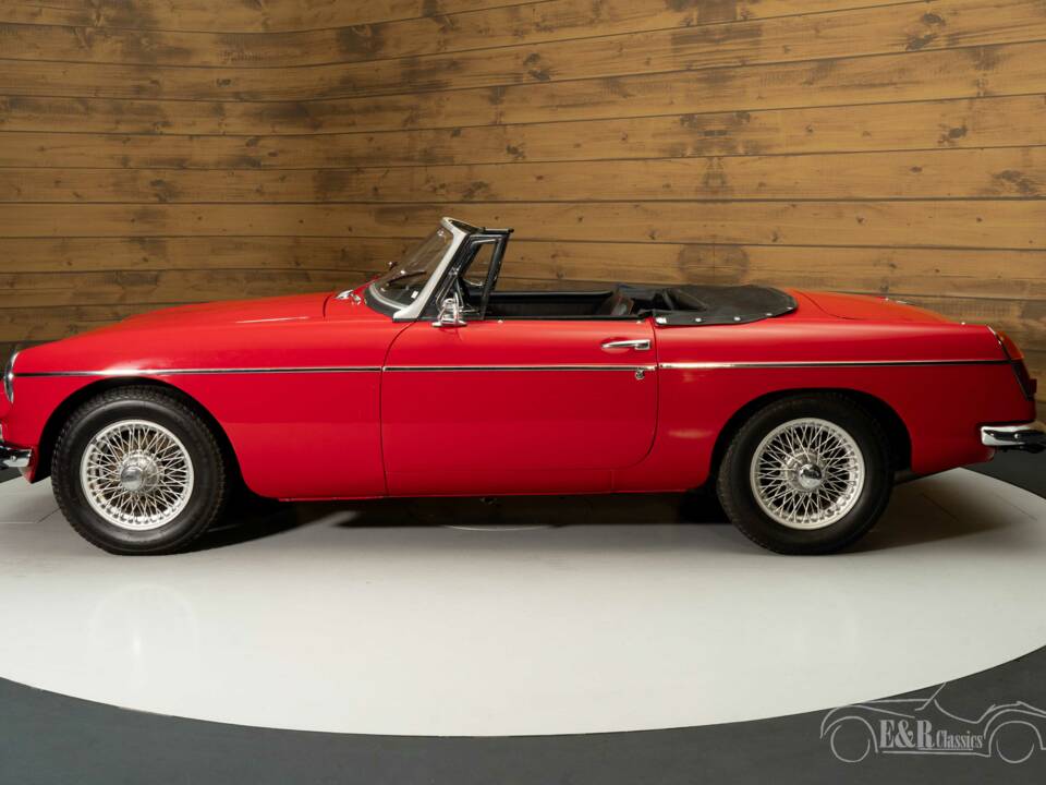 Bild 2/6 von MG MGB (1963)