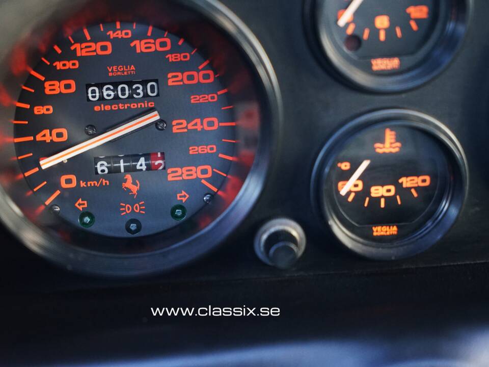 Image 25/27 de Ferrari 328 GTB (1985)